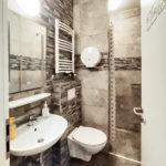 Flachbau Apartmentbad
